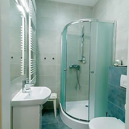 Oak Tree Old Town 4*