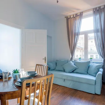 Oak Tree Old Town Lejlighedshotel