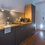 Oak Tree Old Town 4*